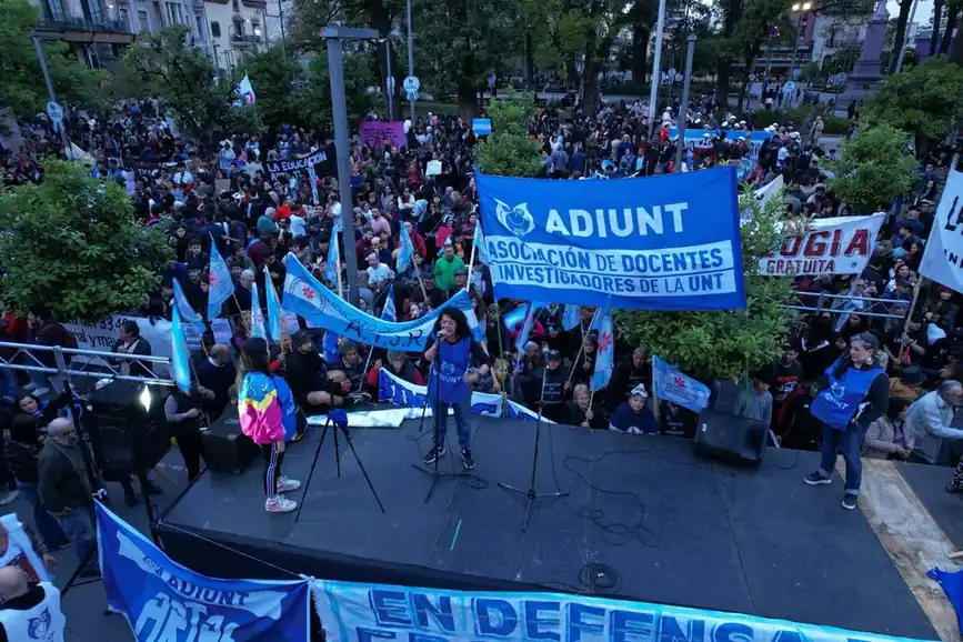 ADIUNT convoca a docentes a una semana de paro por financiamiento universitario