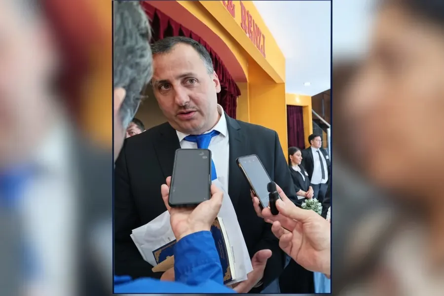 Alcalde Abdala asume con promesa de trabajo inmediato en La Banda
