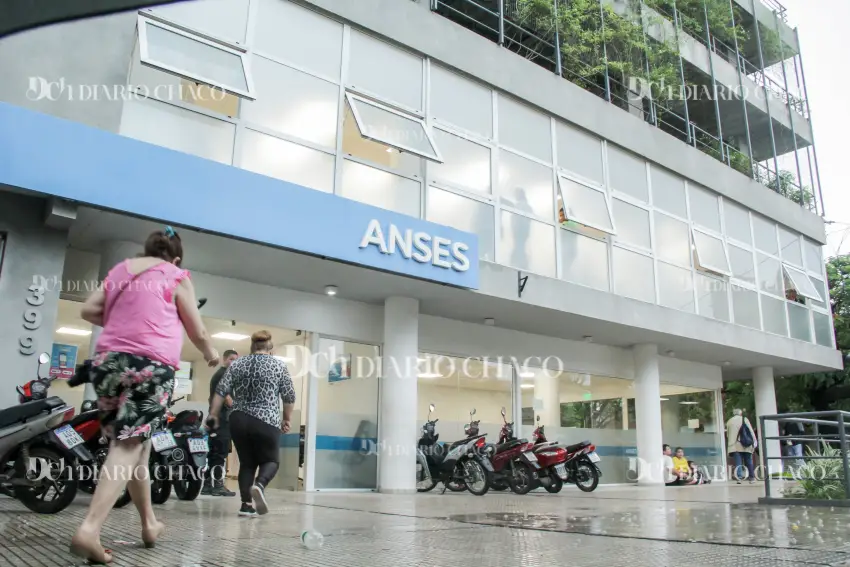ANSES moviliza ayuda en centros de evacuados por la crecida del Paraná