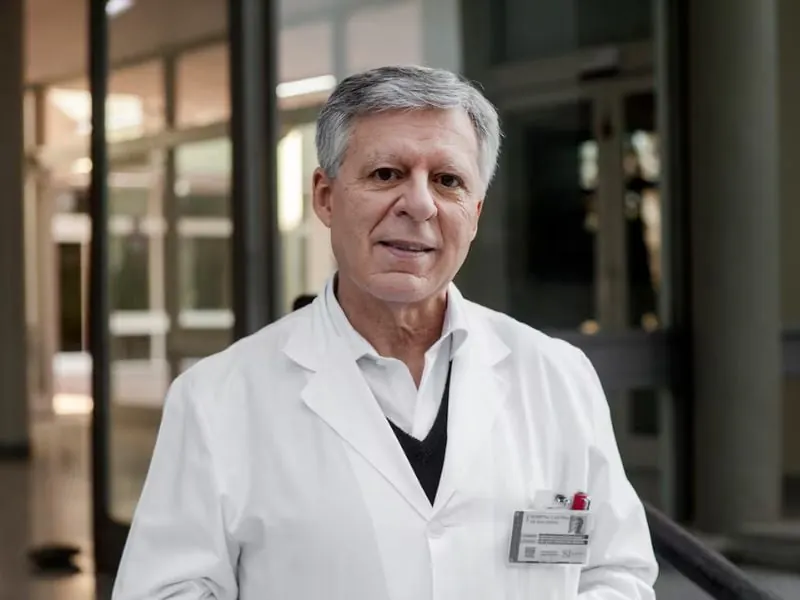 Cardiólogo revela que la filosofía estoica puede aliviar el estrés crónico