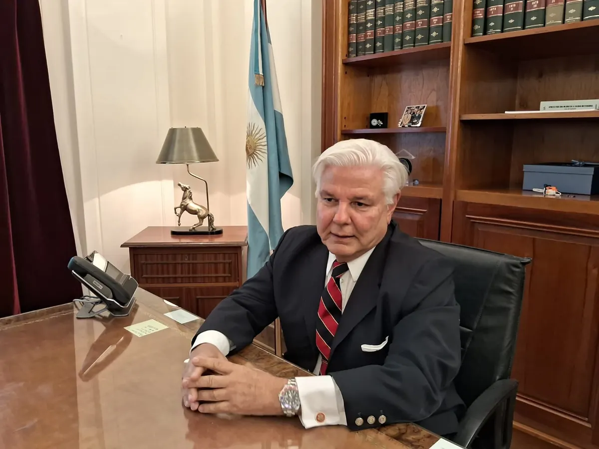 Economista del Presupuesto anuncia fin del “Buenos Aires todopoderoso” y prepara duelo electoral
