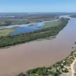 El Chaco asegura que la crecida del Paraná será gradual, no una ola repentina