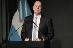 El Gobierno planea reformar la ART para impulsar el autoaseguro y reducir demandas