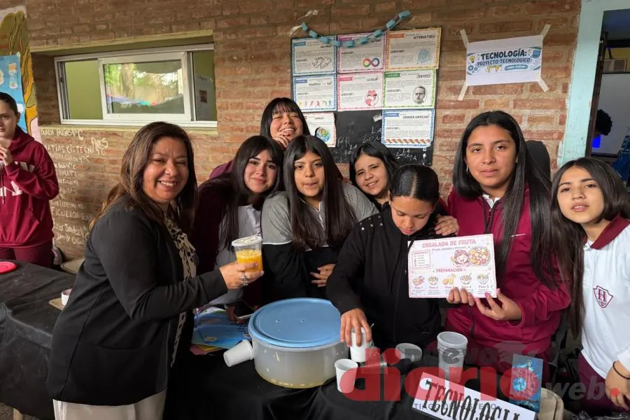 ¡Explosión de creatividad en la Muestra Pedagógica del Colegio Secundario Huaico Hondo!