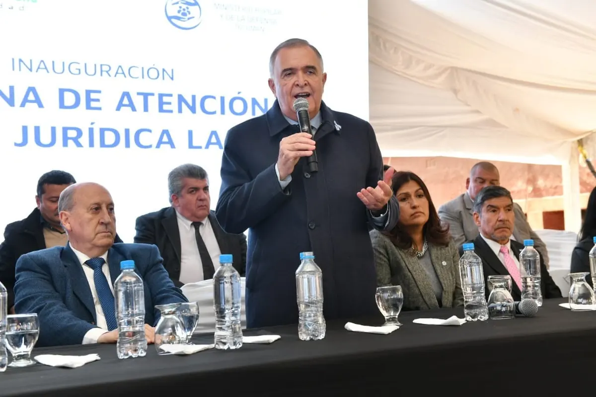 Gobernador Jaldo abre nueva oficina de defensa pública en Tucumán
