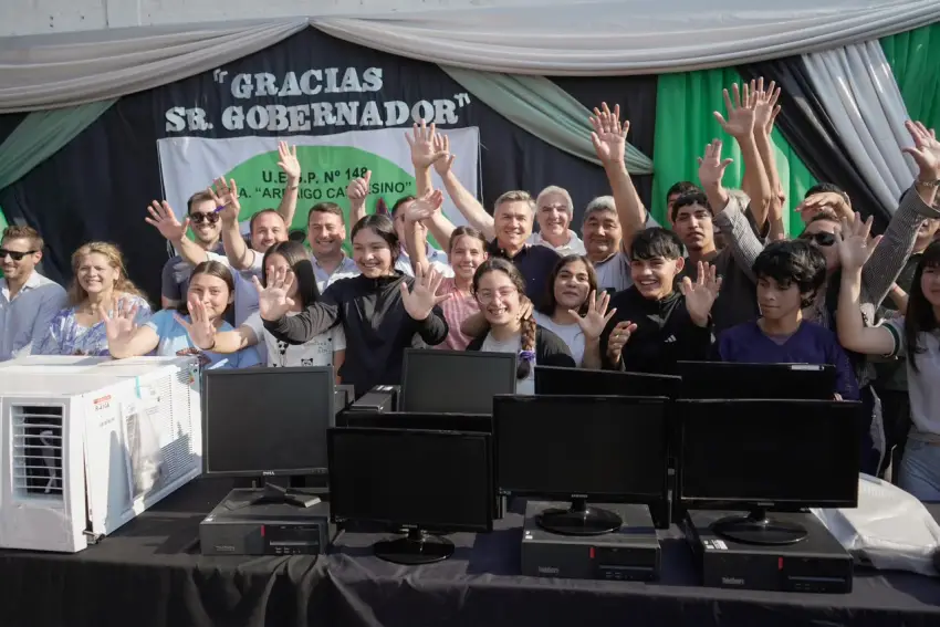 Gobernador Zdero fortalece la Escuela de la Familia Agrícola con equipamiento y apoyo económico