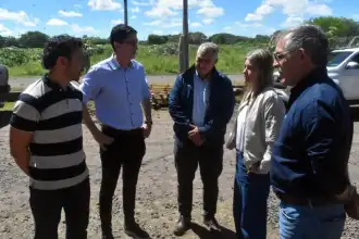 Gobierno consolida refugio y apoyo integral a más de 100 familias en Puerto Vilelas tras inundaciones