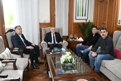Política