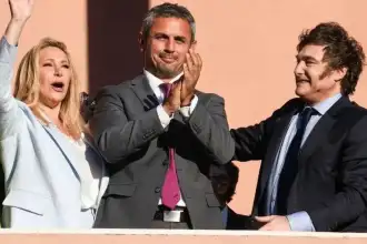 Gobierno Impulsa el Presupuesto 2027: Batalla Parlamentaria en el Senado