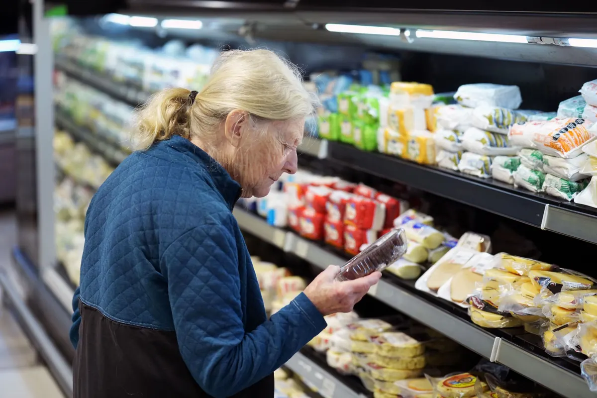 Inflación se desacelera pero mantiene racha de alzas en el IPC