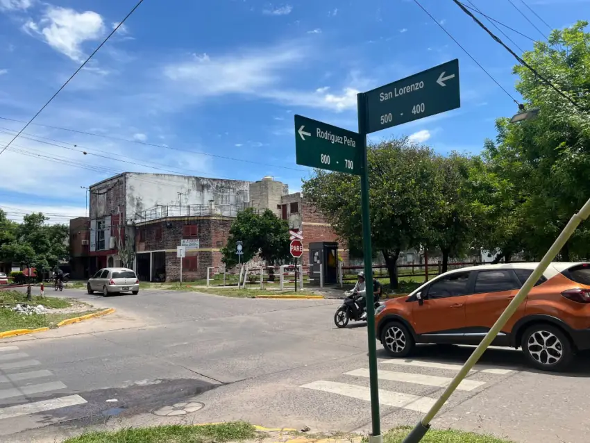 Juez ordena cerrar cruce ferroviario en San Lorenzo: residentes y tráfico en alerta