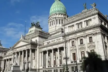 Política