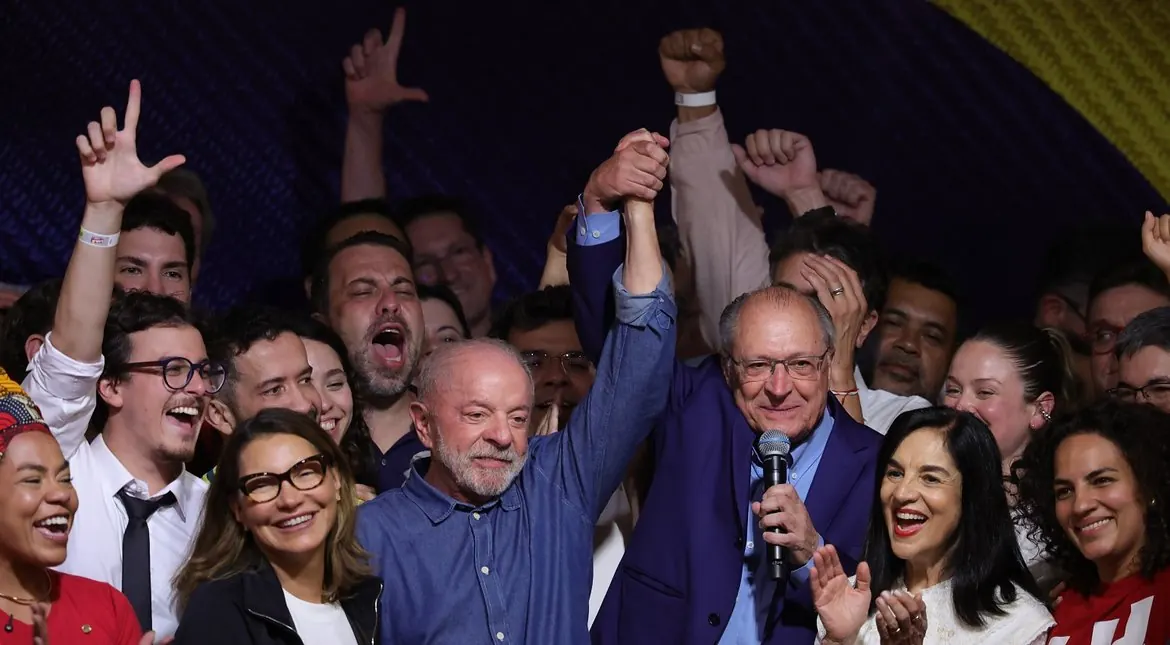 Lula da Silva Reafirma su Mandato: Se Convierte en el Presidente de Brasil por Cuarta Vez