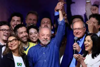 Lula triunfa a última hora: análisis internacional revela polémica del voto electrónico