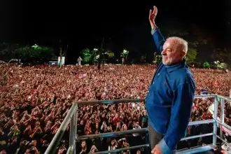 Lula vuelve a ganar con 51,7 %: el giro de votos en Brasil y su impacto en Argentina y Milei