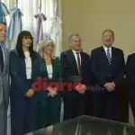 Mario Benavente juramentó a su nuevo gabinete municipal en la Capital
