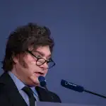 Milei bajo fuego: UCR y Frente Renovador denuncian ataques a periodistas