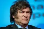 Milei se mantiene al margen: evita saludar a Lula tras su victoria y el Gobierno argentino evalúa el efecto en Brasil