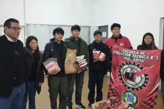¡Palpalá acelera hacia la cima: estudiantes y docentes rumbo a la batalla de autos eléctricos de YPF!