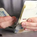 Paritarias bajo el 2%: el techo de la inflación y el futuro de los sueldos en 2027