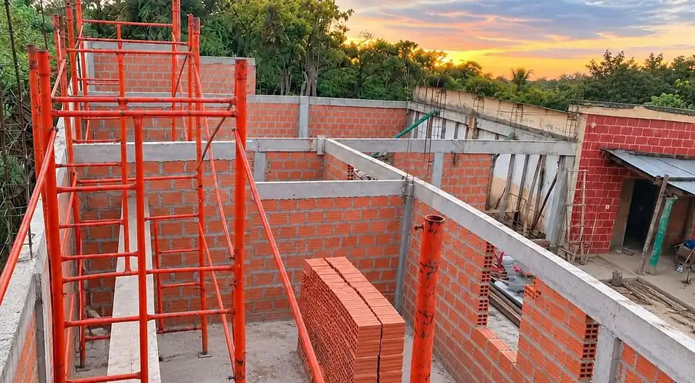 Pequeños apicultores de Santa Victoria Este buscan 30 millones para completar sala de extracción de miel