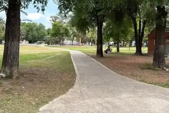 Plaza Gurruchaga se prepara: proyecto de drenaje para enfrentar el Súper Niño