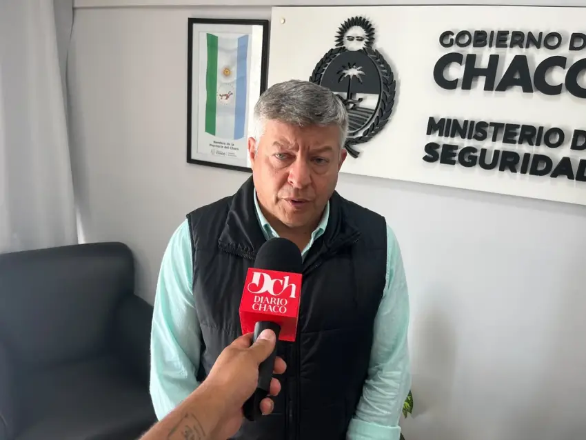 Prisioneros fabrican camas para víctimas de la crecida: el gobernador impulsa un cambio de paradigma