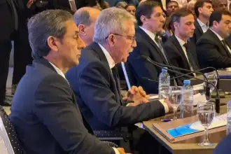 Silva Neder impulsa diálogo público‑privado para el desarrollo de Santiago del Estero