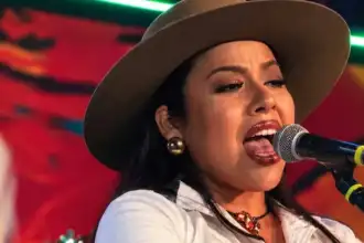 Tati Domínguez, voz del Norte, brillará ante el Papa León XIV
