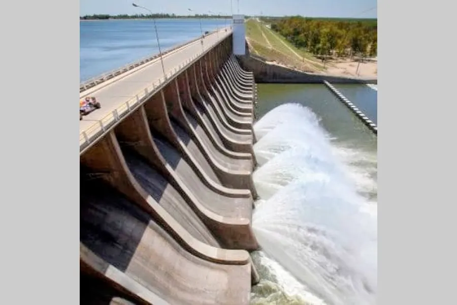 Termas alcanza los 32 °C y activa alerta por tormentas eléctricas