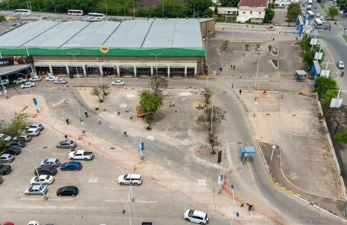 Terminal de Ómnibus de Tucumán avanza con 15 frentes de obra y 100 plazas extra
