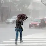 Tormentas intensas en Tucumán: alerta amarilla y precauciones urgentes