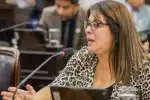 UCR: La diputada Gabriela Rodríguez llama a un "camino del medio" frente a los extremos políticos